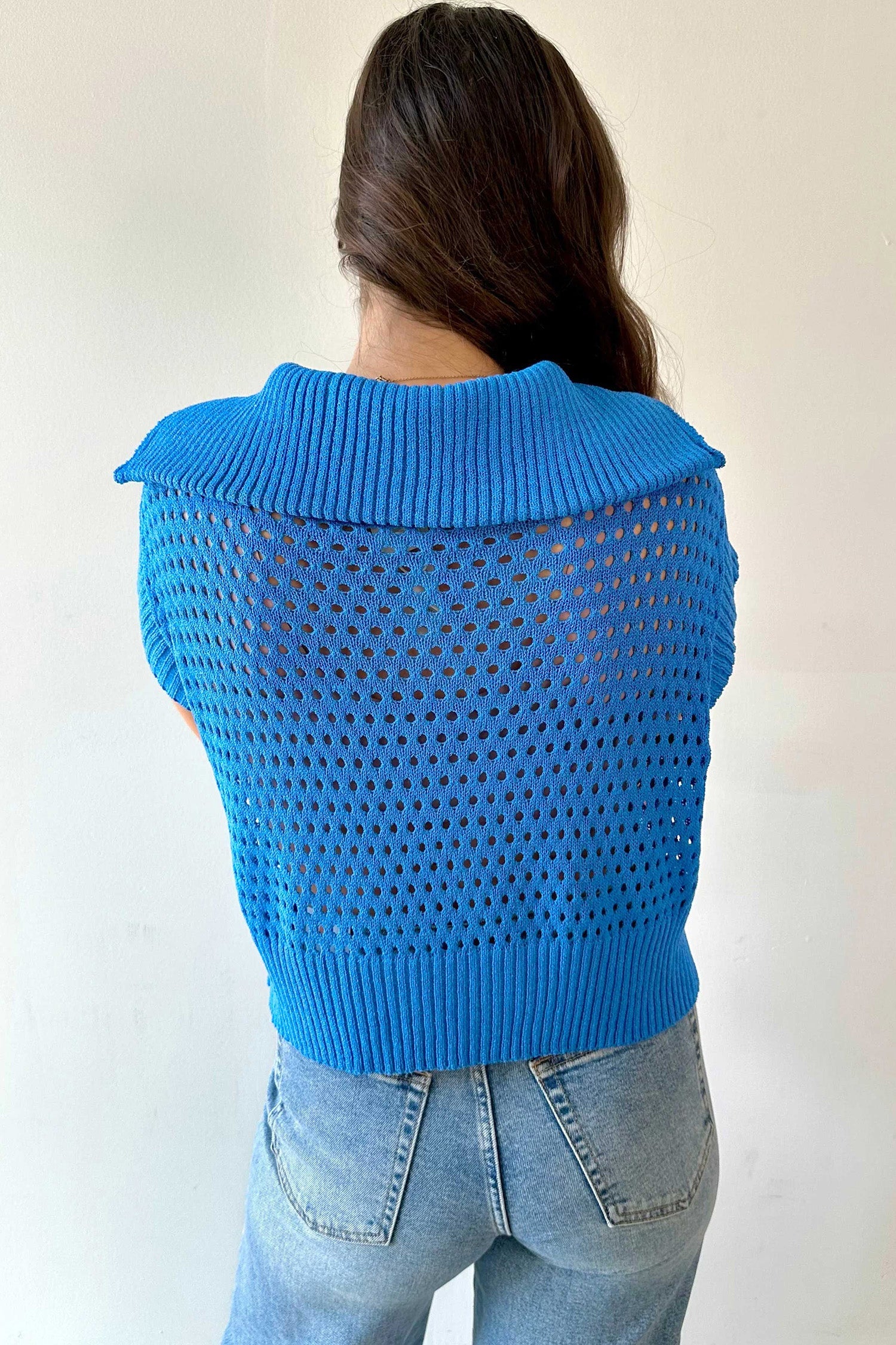 Solid Hollowed Knit Zipped Collar Short Sleeve Top