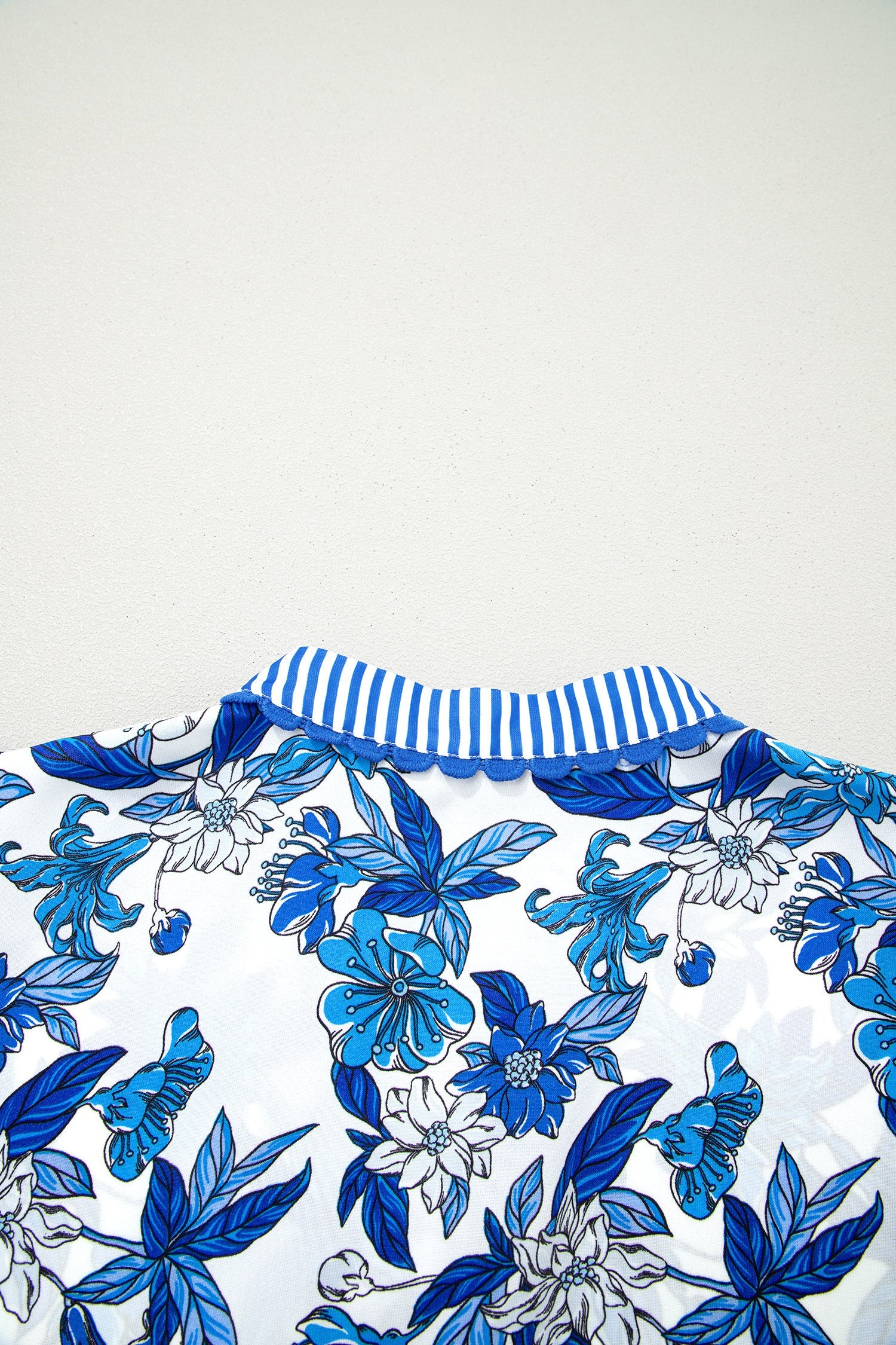 Floral Stripe Patchwork V-Neck Flounce Sleeve Blouse