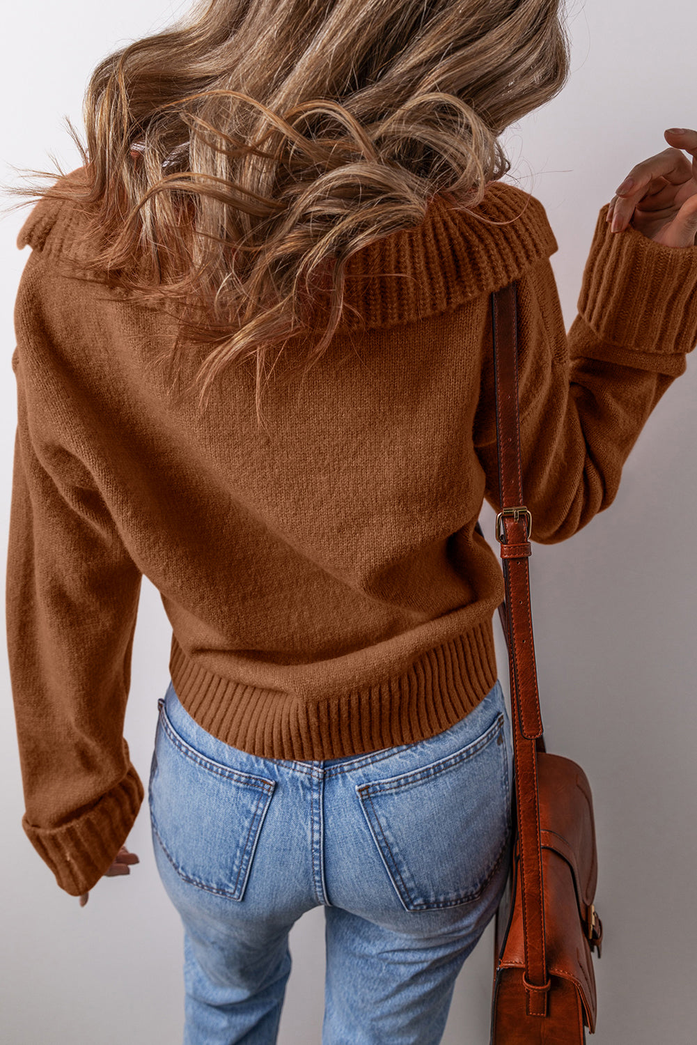 Solid Collared V-Neck Ribbed Edge Sweater
