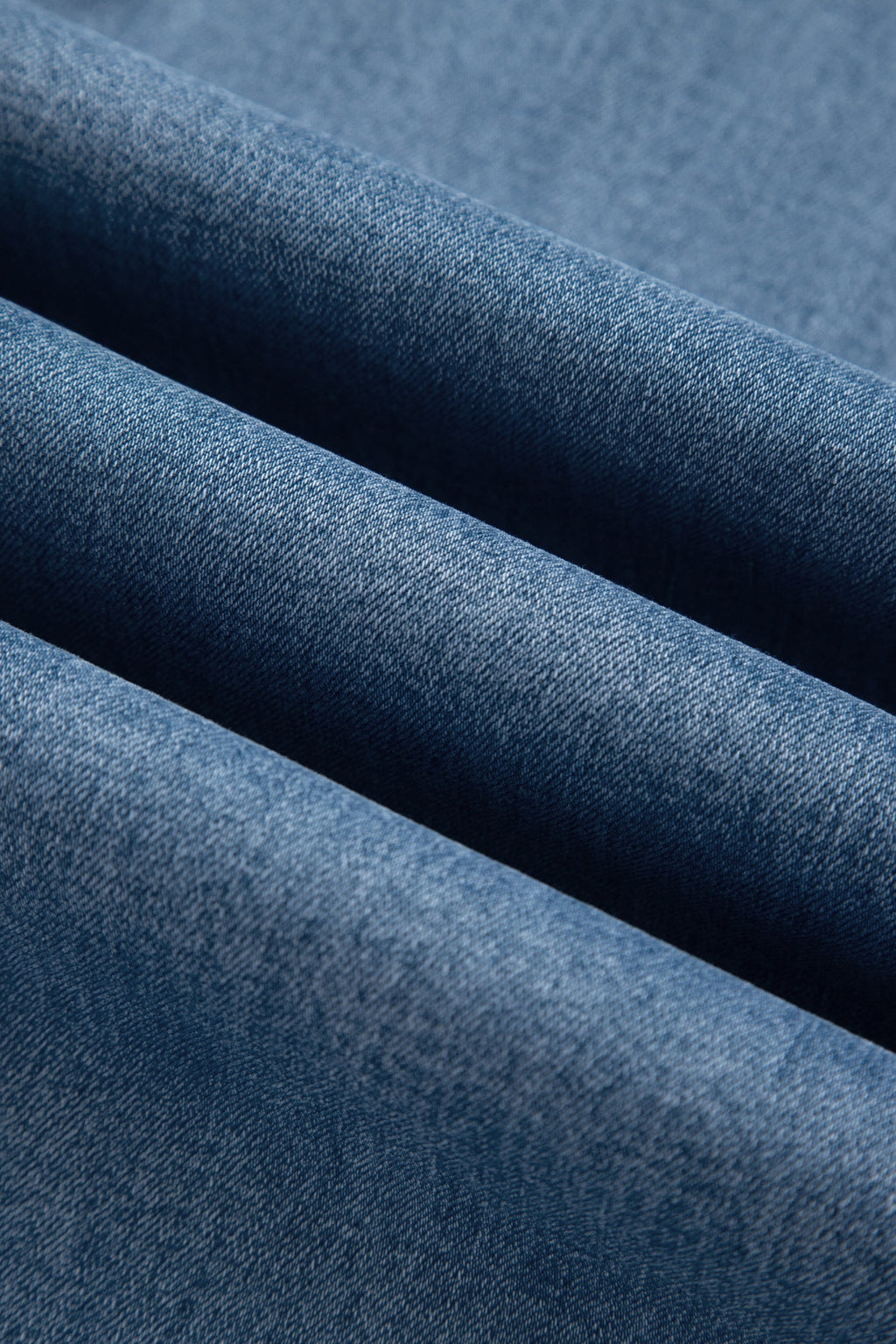 Solid Studded Side Seam Ankle Length Jeans
