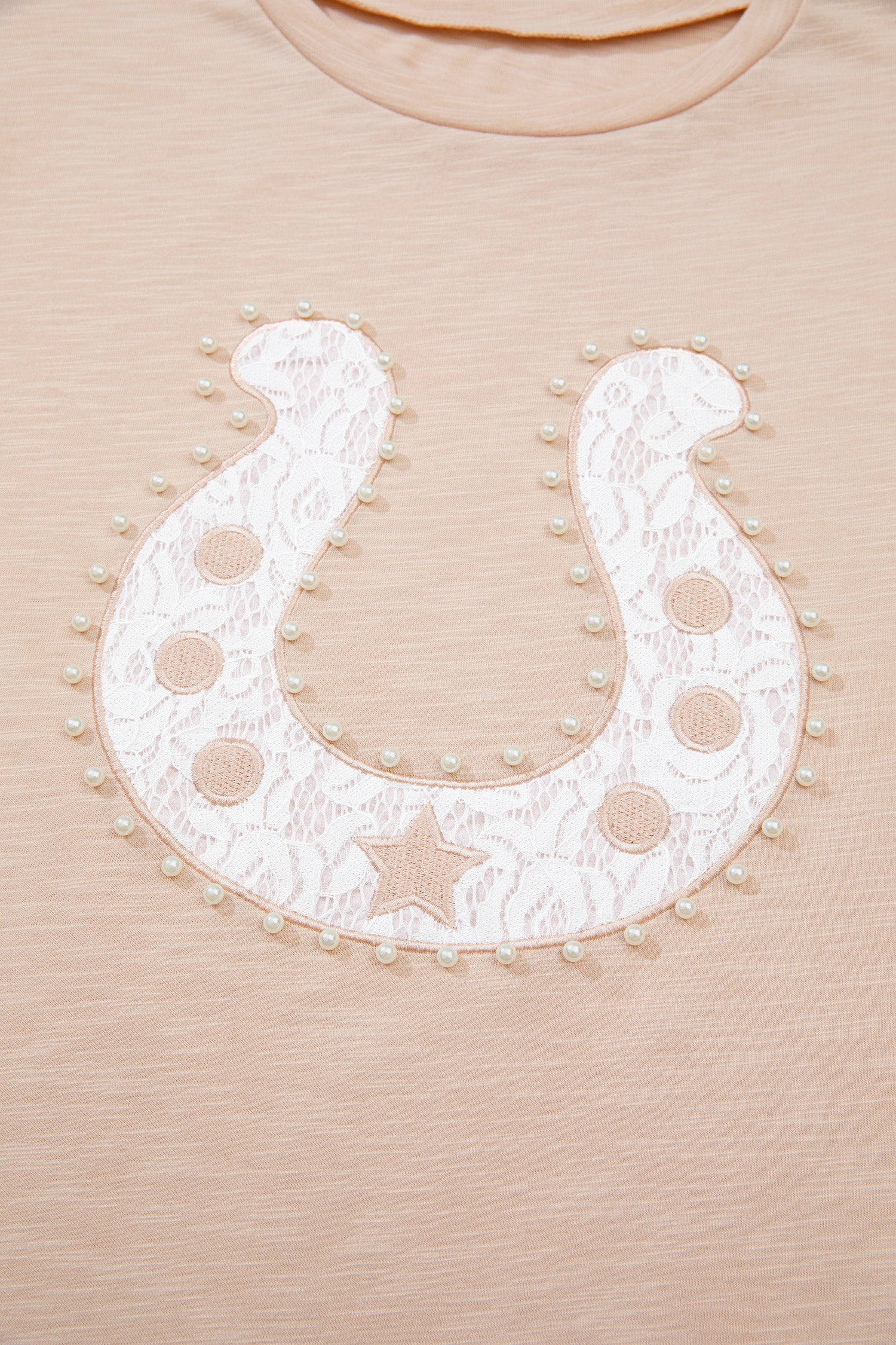 Western Lace Pearl Beaded Horse Shoe T-Shirt