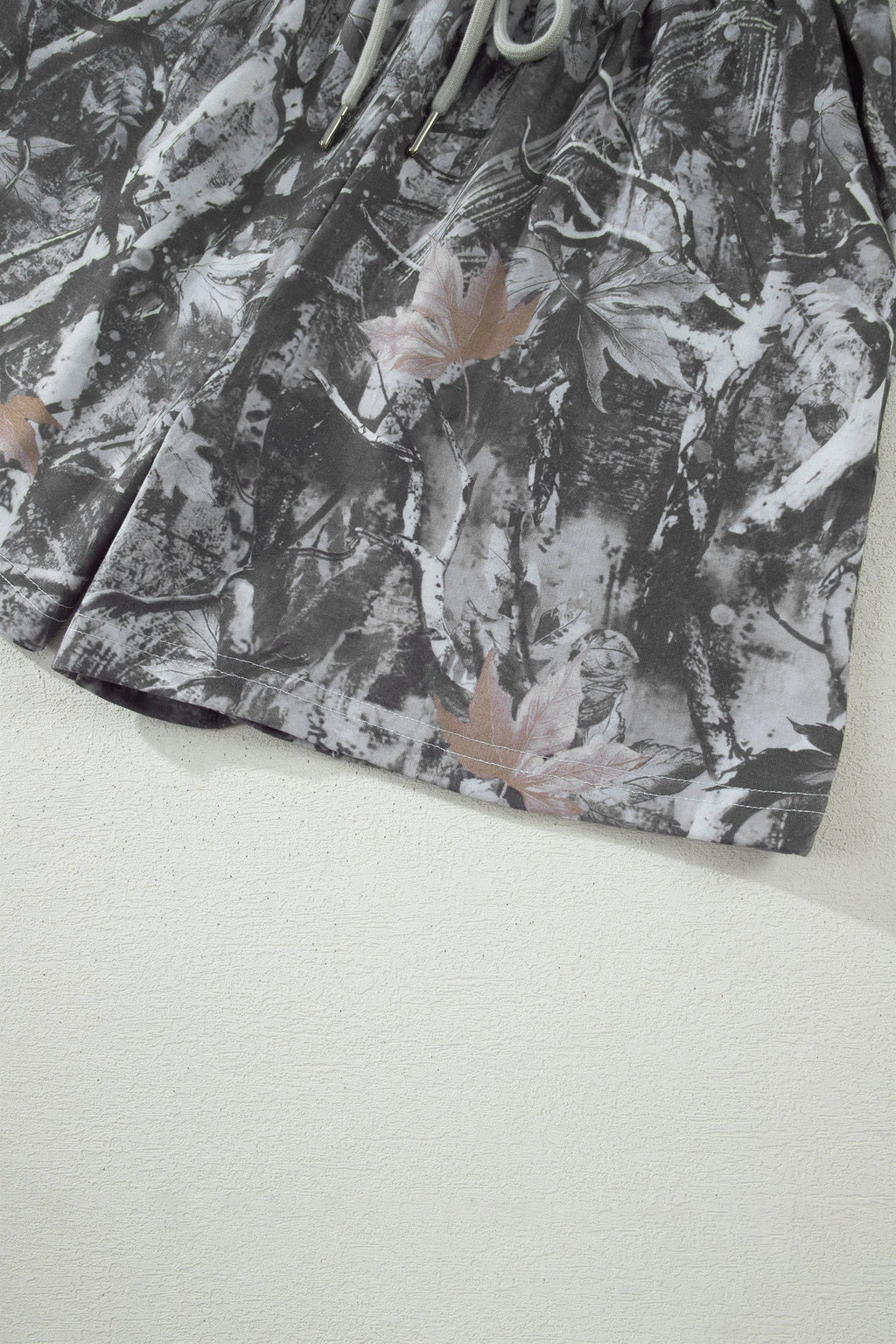 Camo Tie Elastic High Waist Shorts