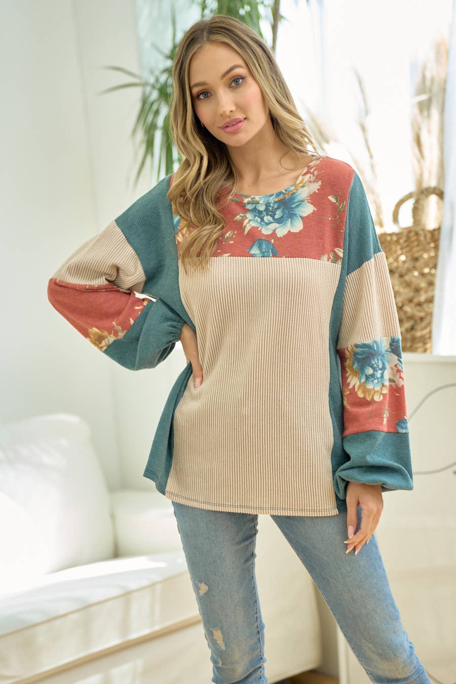 LMT3492-F-Like the very first-time floral top: RUST/TEAL / XL