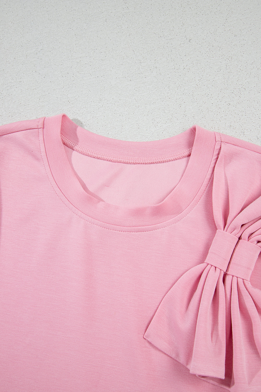 Bow Applique Short Sleeve T-Shirt