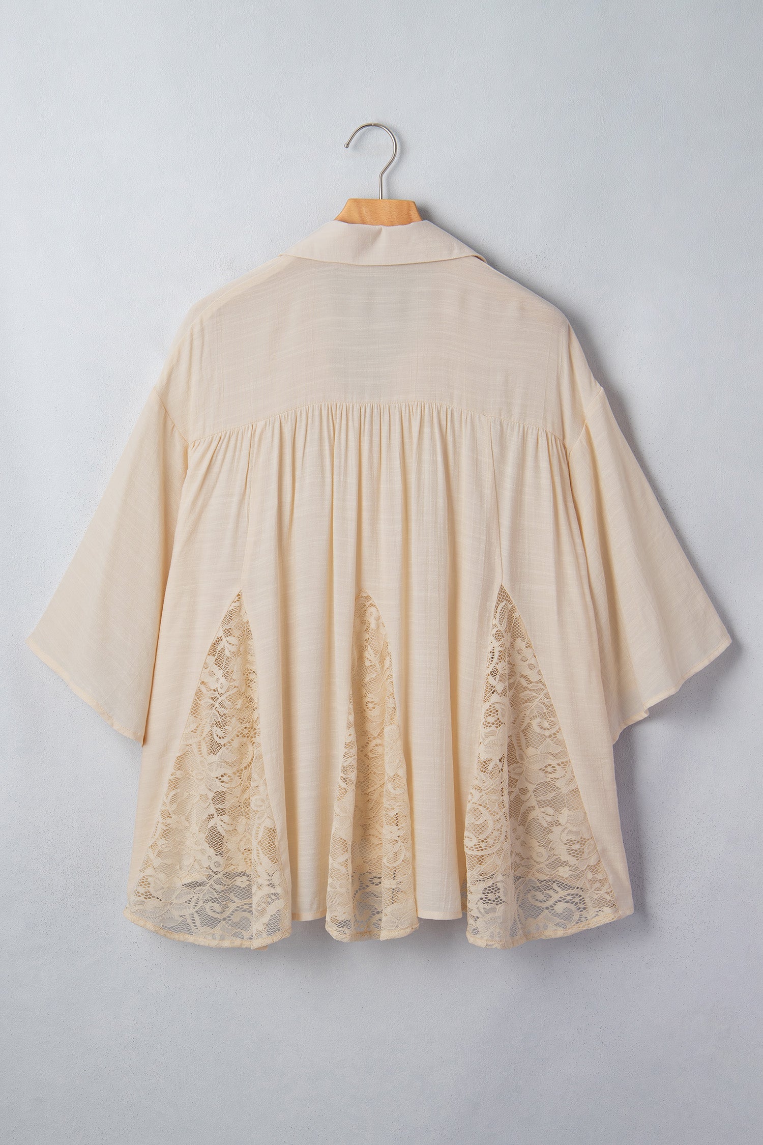 Sheer Lace Patchwork 3/4 Sleeve Flowy Shirt