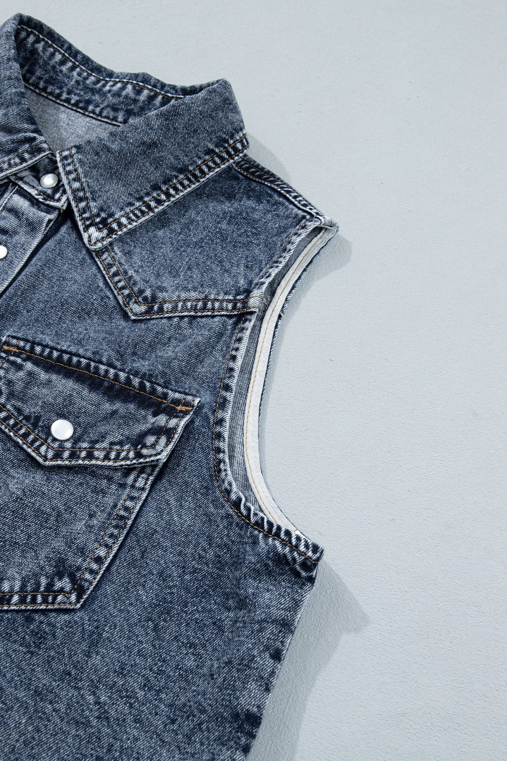 Western Solid Denim Buttoned Pocket Sleeveless Vest