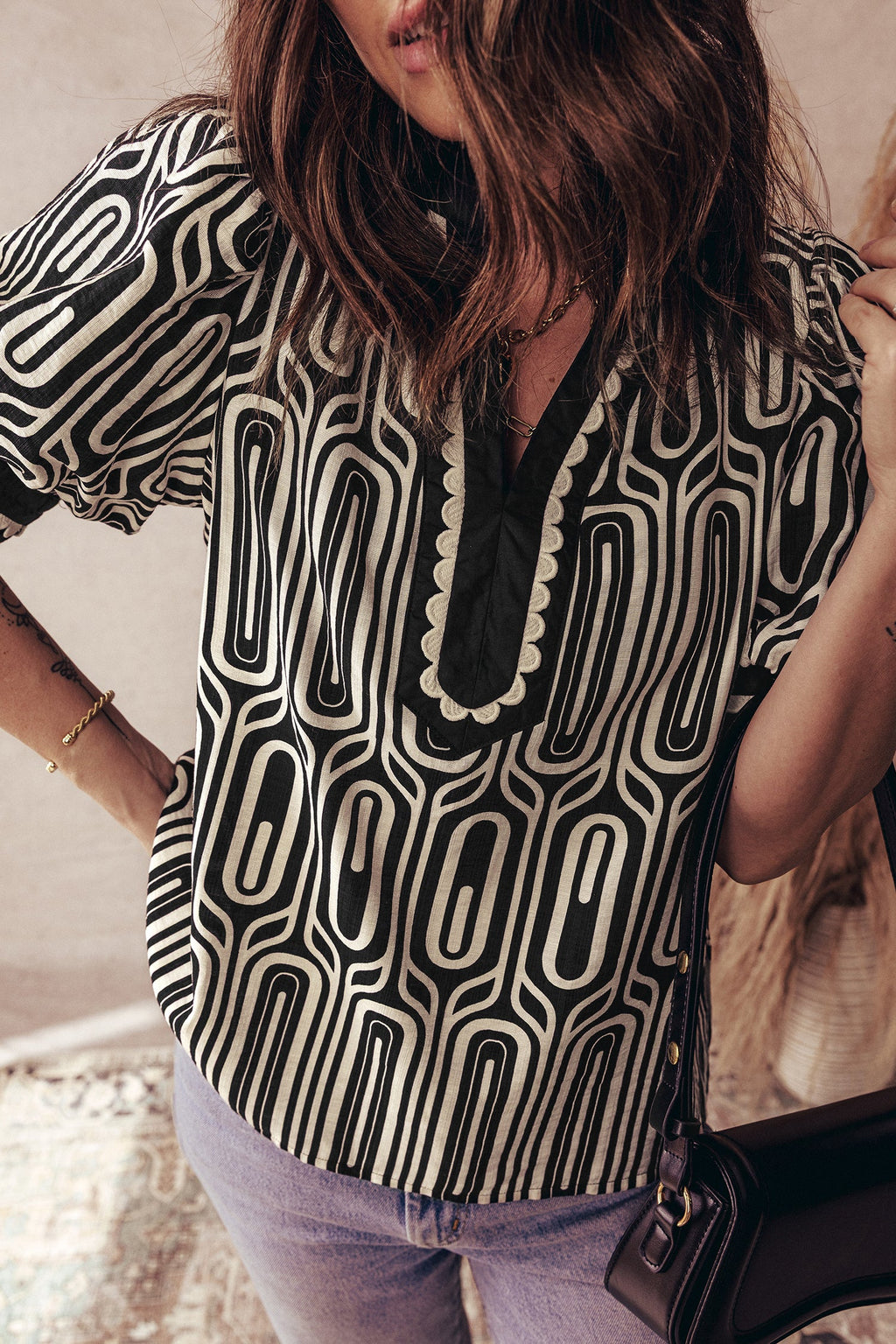 Geometric Scallop Trim Patchwork Puff Sleeve Blouse